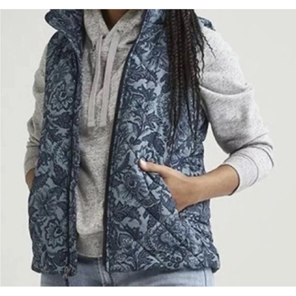 VERA BRADLEY NWOT Java Olive Paisley Floral Quilted Puffer Vest Size Medium